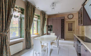 Дом 472м², 4-этажный, участок 8 сот.  