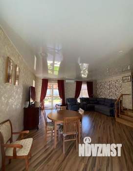 Таунхаус 156м², 3-этажный, участок 3 сот.  