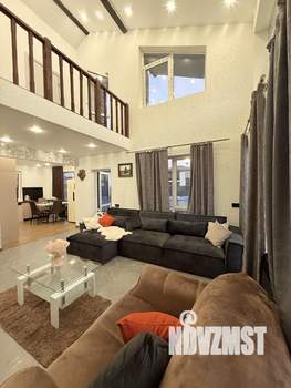 Дом 144м², 2-этажный, участок 6 сот.  