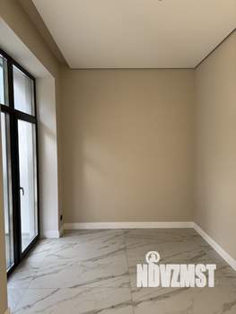 Коттедж 420м², 3-этажный, участок 9 сот.  