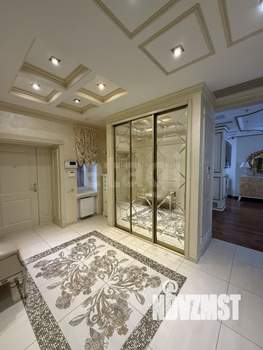 Дом 490м², 4-этажный, участок 12 сот.  