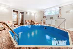 Дом 602м², 4-этажный, участок 17 сот.  