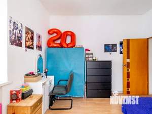 Дом 290м², 3-этажный, участок 12 сот.  