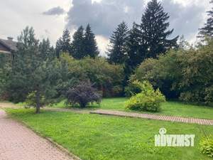 Коттедж 366м², 2-этажный, участок 43 сот.  