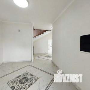 Дом 239м&sup2;, 2-этажный, участок 6 сот.  