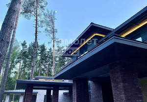 Дом 550м&sup2;, 2-этажный, участок 21 сот.  