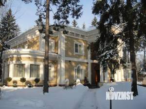Дом 672м², 2-этажный, участок 50 сот.  
