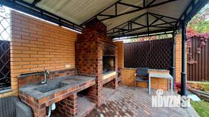 Таунхаус 310м&sup2;, 3-этажный, участок 6 сот.  