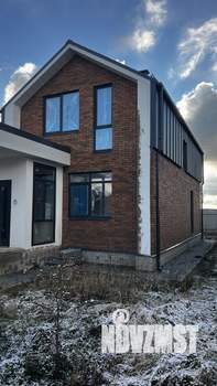 Дом 208м², 2-этажный, участок 6 сот.  