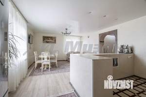 Дом 150м², 2-этажный, участок 8 сот.  