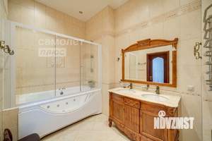 Дом 445м², 3-этажный, участок 30 сот.  