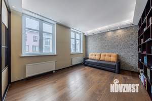 Таунхаус 160м², 3-этажный, участок 1 сот.  