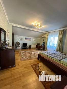 Дом 162м², 2-этажный, участок 12 сот.  