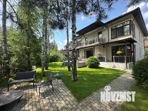 Коттедж 450м², 3-этажный, участок 12 сот.  