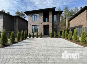 Коттедж 180м², 2-этажный, участок 7 сот.  