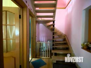 Дом 98м², 2-этажный, участок 9 сот.  