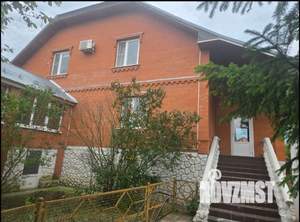 Коттедж 350м², 3-этажный, участок 12 сот.  