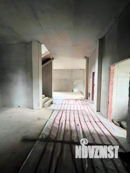 Дом 320м², 2-этажный, участок 20 сот.  