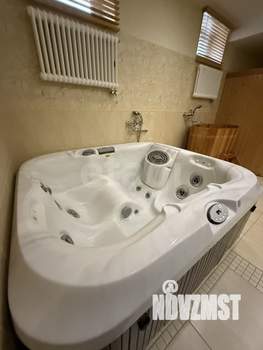 Дом 490м², 4-этажный, участок 12 сот.  