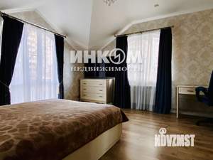 Дом 244м², 3-этажный, участок 6 сот.  