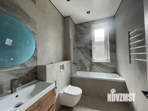 Дом 179м², 2-этажный, участок 7 сот.  