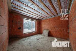 Дом 160м², 2-этажный, участок 6 сот.  