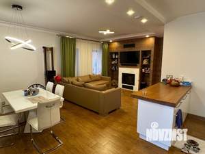 Таунхаус 150м², 2-этажный, участок 3 сот.  