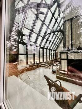 Коттедж 373м², 2-этажный, участок 16 сот.  