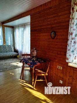 Дом 204м², 2-этажный, участок 10 сот.  