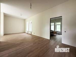 Дом 450м², 2-этажный, участок 15 сот.  