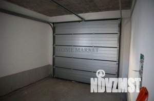 Дом 184м&sup2;, 2-этажный, участок 4 сот.  