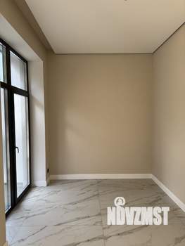 Коттедж 420м², 3-этажный, участок 9 сот.  