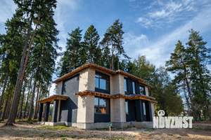 Коттедж 250м², 2-этажный, участок 9 сот.  