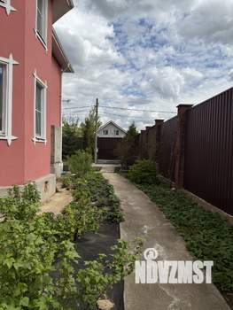 Дом 400м², 2-этажный, участок 16 сот.  