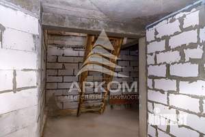 Таунхаус 249м², 3-этажный, участок 2 сот.  