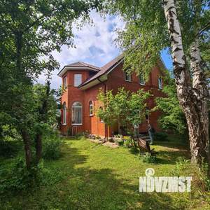 Дом 327м², 2-этажный, участок 15 сот.  