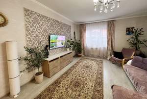 Дом 160м², 2-этажный, участок 6 сот.  