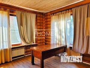 Коттедж 280м&sup2;, 2-этажный, участок 10 сот.  