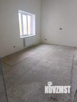 Коттедж 355м&sup2;, 3-этажный, участок 10 сот.  