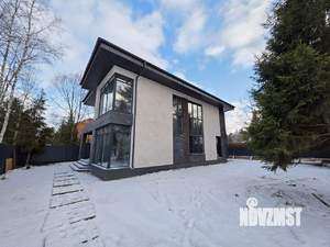 Дом 225м&sup2;, 2-этажный, участок 6 сот.  