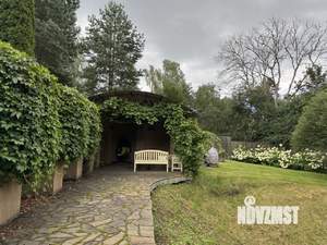 Дом 650м², 4-этажный, участок 40 сот.  