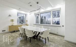 Дом 500м², 2-этажный, участок 14 сот.  