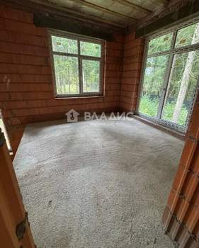 Дом 240м², 2-этажный, участок 15 сот.  