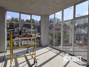 Дом 728м², 3-этажный, участок 9 сот.  