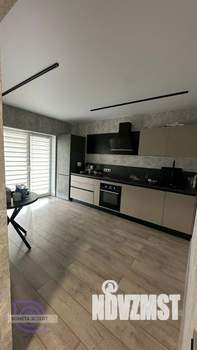 Дом 150м², 2-этажный, участок 6 сот.  