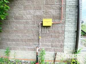 Коттедж 250м&sup2;, 2-этажный, участок 10 сот.  