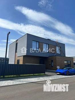 Дом 320м², 2-этажный, участок 18 сот.  