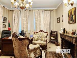 Коттедж 699м&sup2;, 3-этажный, участок 29 сот.  