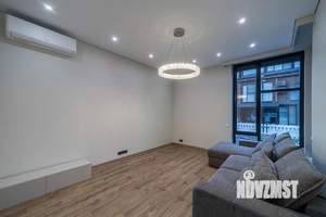 Таунхаус 166м&sup2;, 3-этажный, участок 2 сот.  