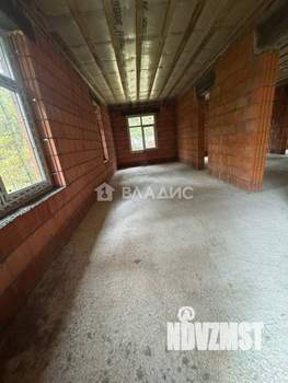 Дом 240м², 2-этажный, участок 15 сот.  